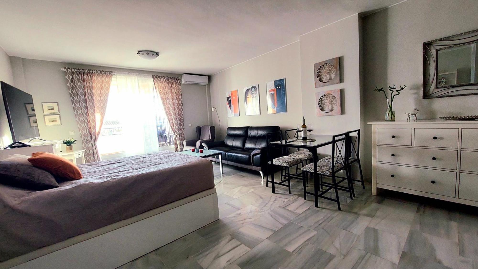 Estudio Pasodoble. Pueblo Evita Benalmádena Esterno foto